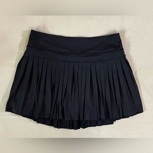 Goldhinge Black Pleated Tennis Skirt